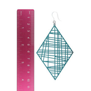 Exaggerated Geometric Dangles
