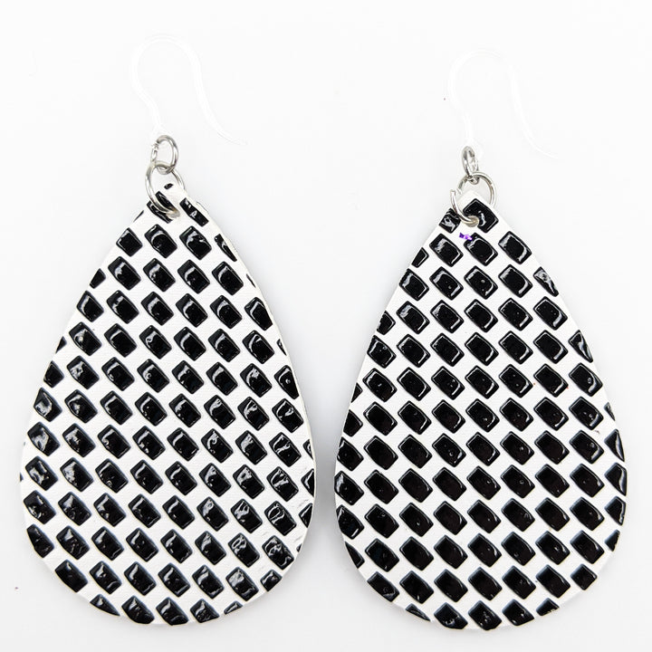 Textured Grid Earrings (Teardrop Dangles) - black/white